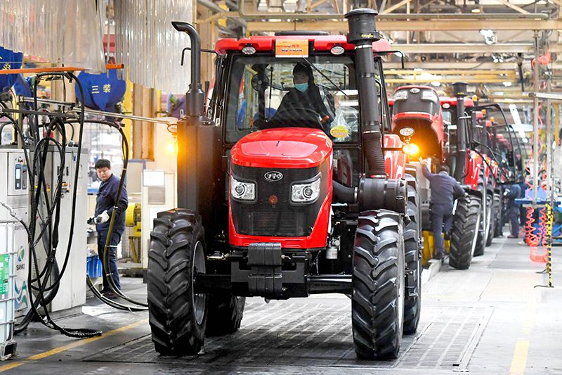 Trator YTO, BDG Máquinas, revenda de tratores, tratores agrícolas, máquinas agrícolas, agro brasileiro, pós-venda YTO, distribuidor YTO.